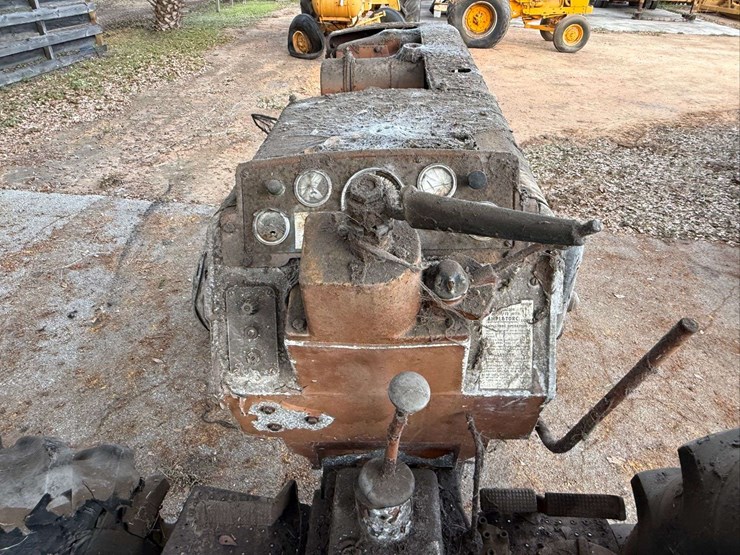 minneapolis-moline-u302-image-7