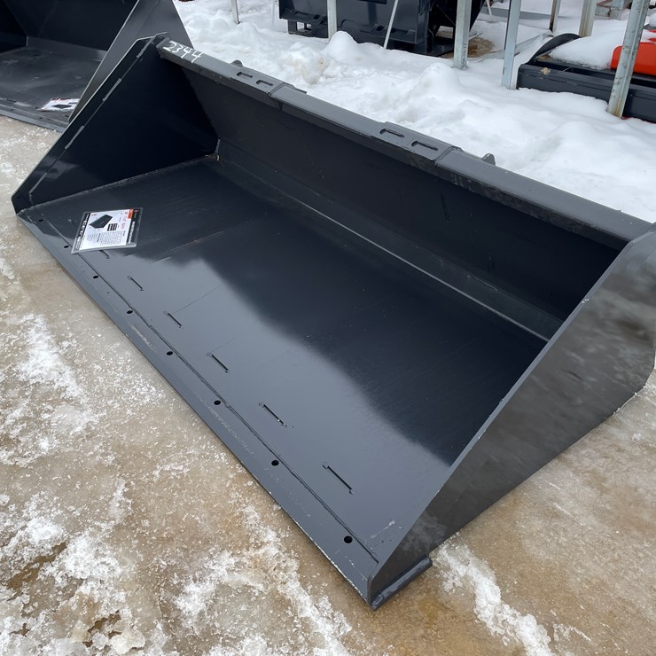 #2344 • Wolverine Universal Mount Track Duty Bucket