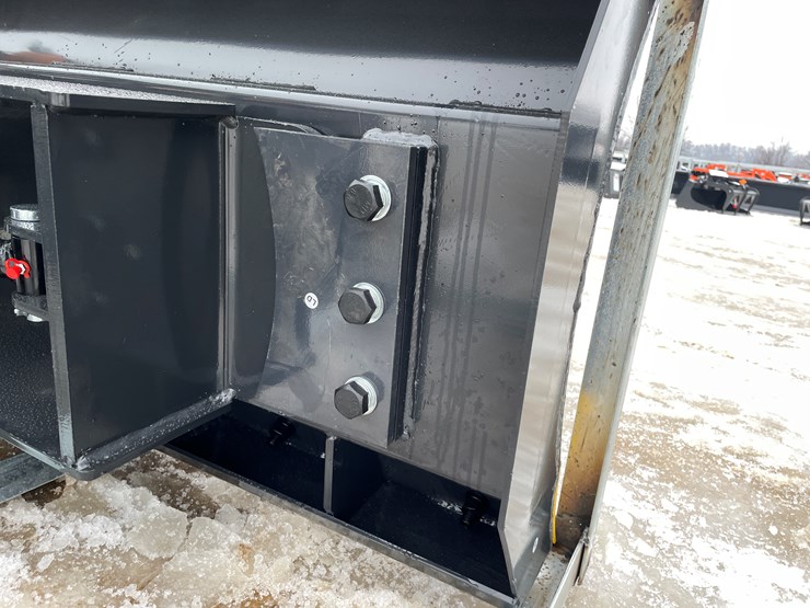 #2370-•-wolverine-6-way-dozer-blade-image-23