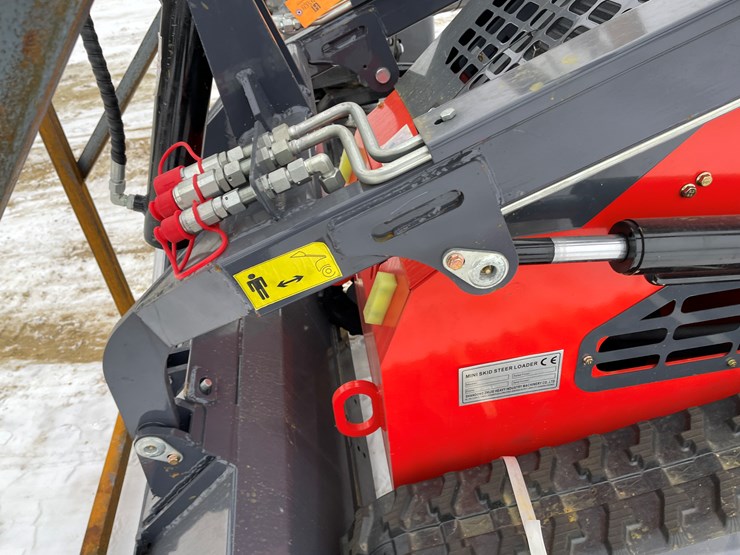 #107-•-new-zjg-industrial-mini-skid-steer-image-18