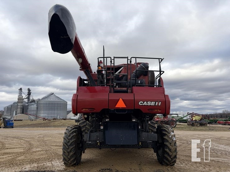 2012-case-ih-7120-image-4