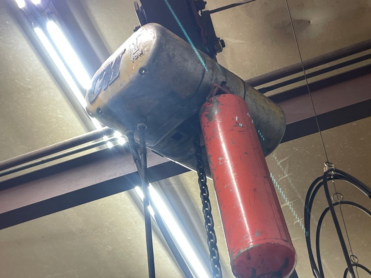 #5975-•-cm-1-ton-chain-hoist-image-3