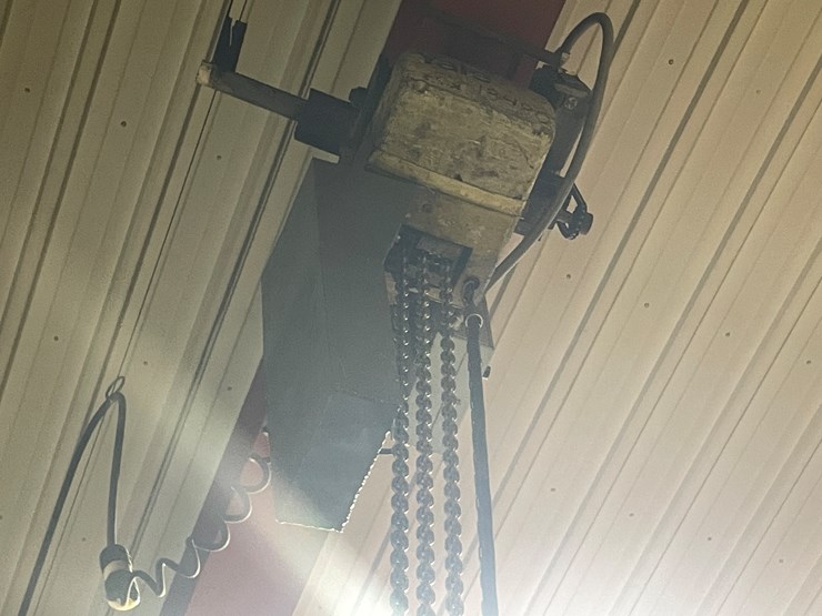 #5986-•-yale-18480-3-ton-chain-hoist-image-2