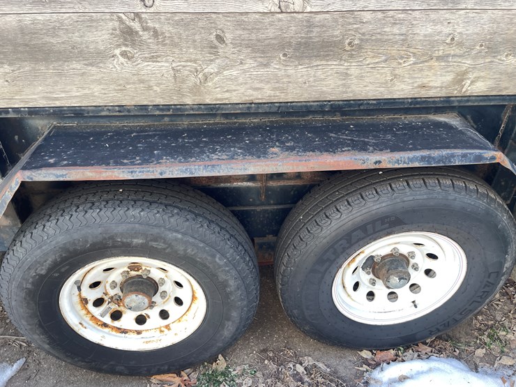 #4002-•-2002-sand's-welding-inc.-12'-dump-trailer-(has-wi-title)-image-9