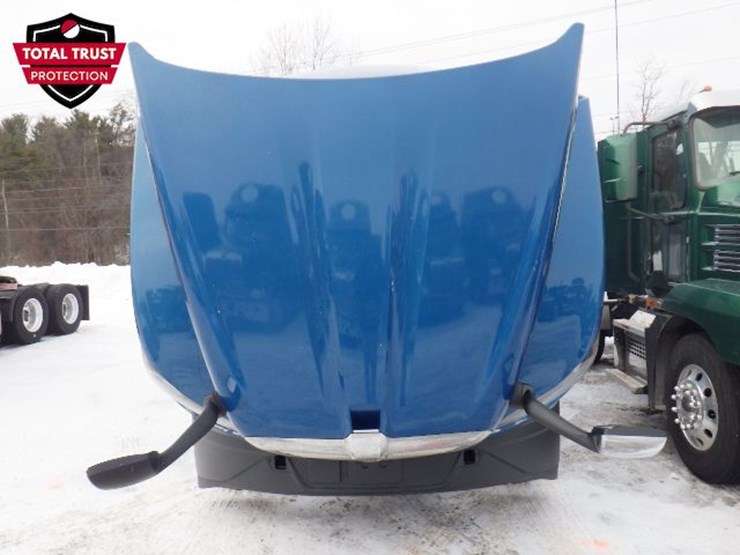 2022-kenworth-t680-image-25