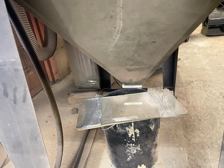 #5952-•-sandblast-cabinet-image-6