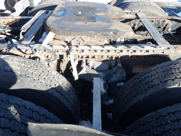 2019-freightliner-cascadia-126-image-15