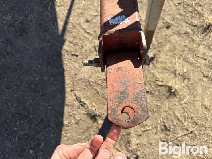 feterl-8"-auger-image-8