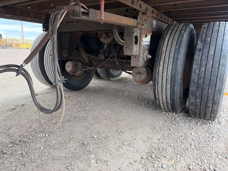 2010-utility-reefer-trailer-image-11