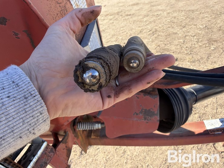 feterl-8"-auger-image-16