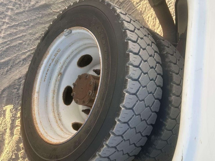 2012-ford-f450-image-19