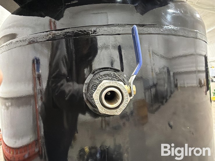 american-c17521e120v-air-compressor-image-10