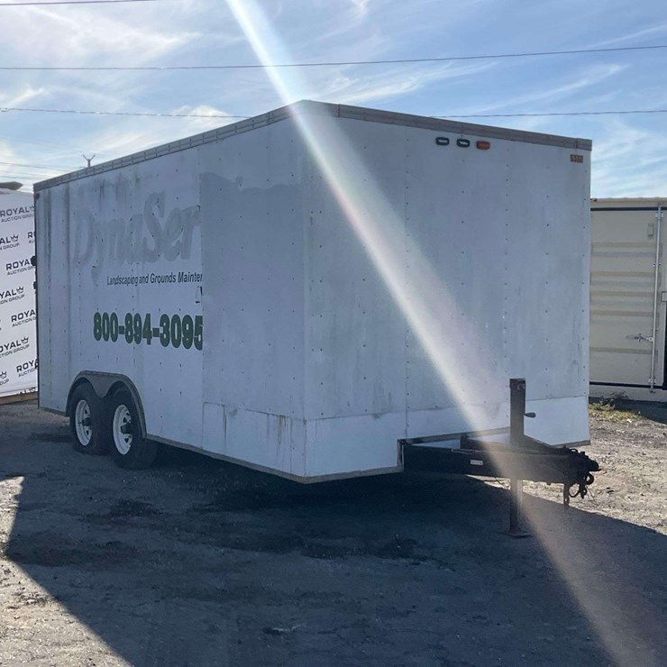 T/A Axle Enclosed Trailer