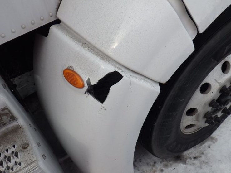 2014-peterbilt-386-image-9