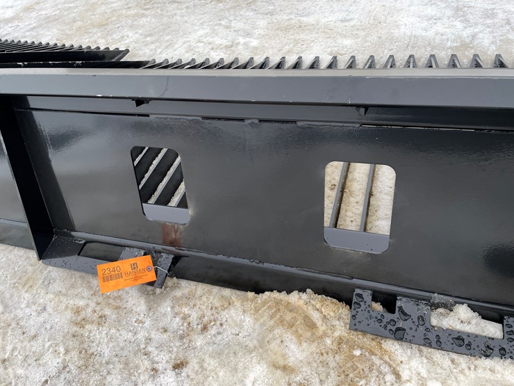 #2340-•-wolverine-skeleton-bucket-image-15