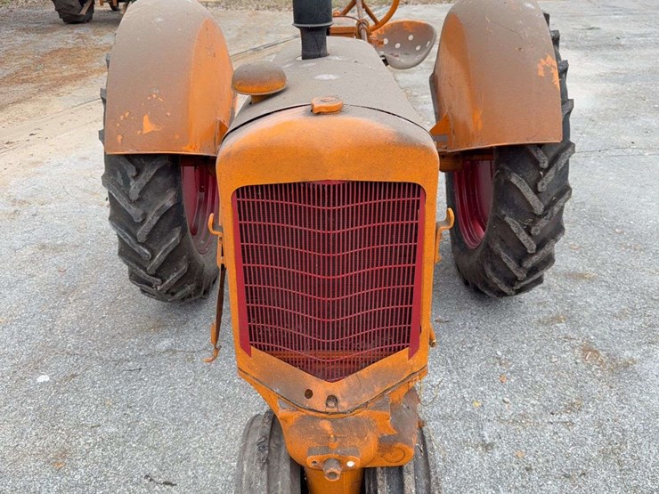 minneapolis-moline-image-3