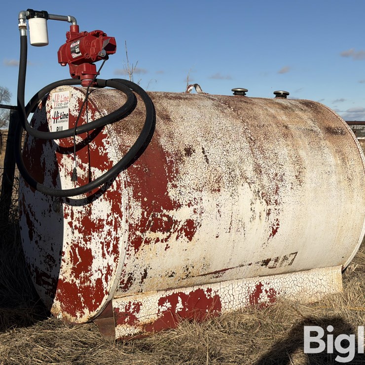 500-Gal Fuel Tank & Pump