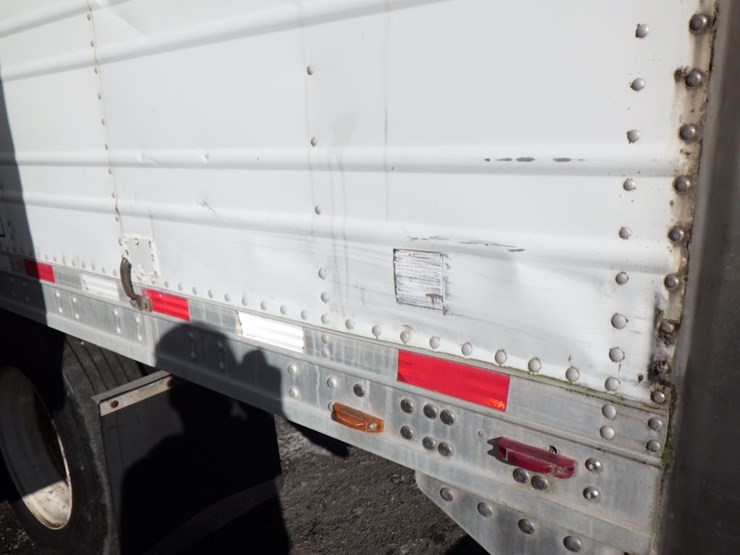 2011-great-dane-super-seal-image-21