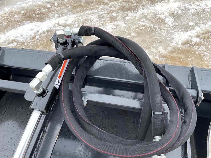 #2347-•-wolverine-mini-skid-steer-stump-grapple-image-10