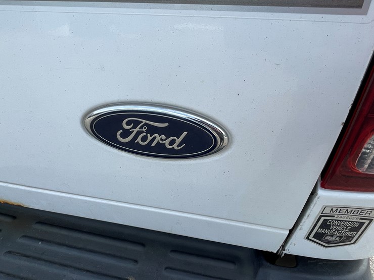 1999-ford-f350-image-9