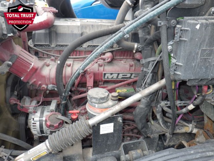 2023-mack-anthem-image-21