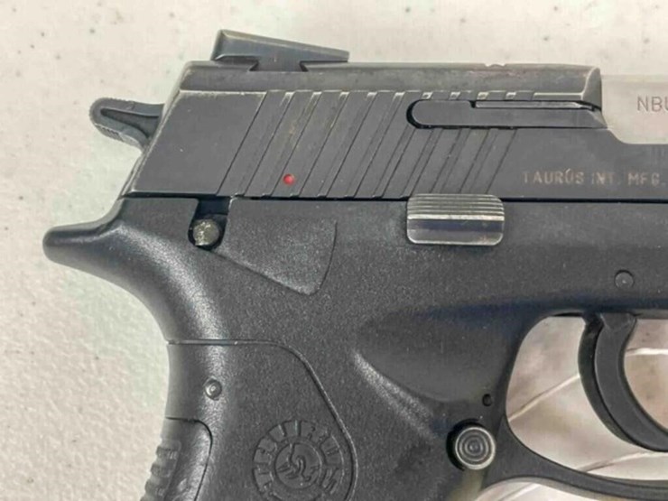 taurus-pistol-image-4
