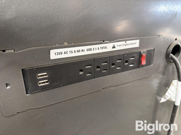 masterforce-&-montezuma-toolboxes-with-tools-image-14