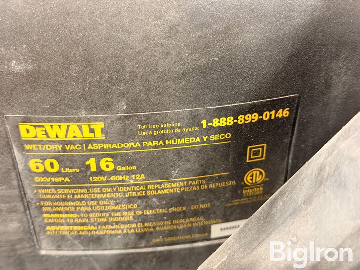 dewalt-wet/dry-vac-&-fan-image-6