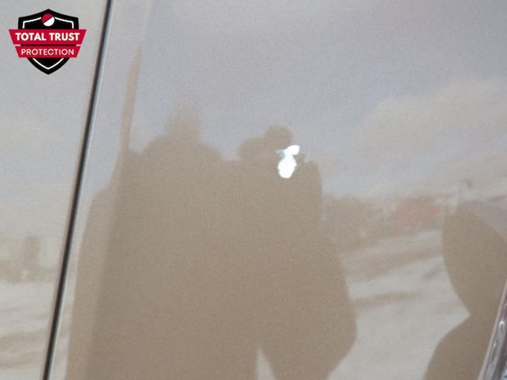 2022-volvo-vnl-760-image-28