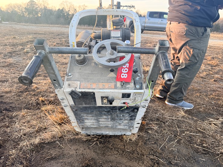 #2598-•-core-cut-cc1800xl-walk-behind-concrete-saw-image-8