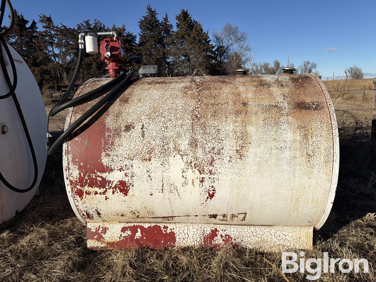 500-gal-fuel-tank-&-pump-image-6