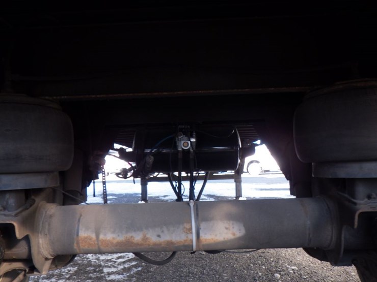 2018-strick-van-image-9