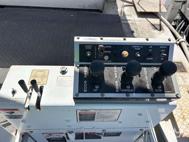 2005-altec-am855-image-29