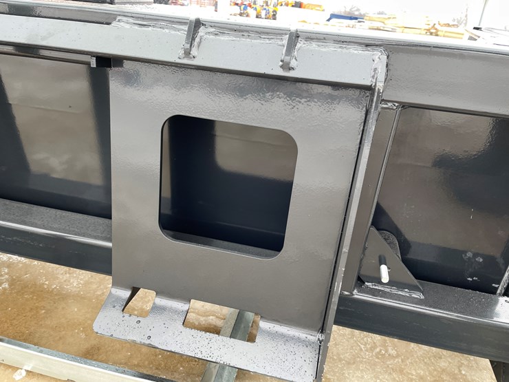 #2375-•-wolverine-screening-bucket-image-24