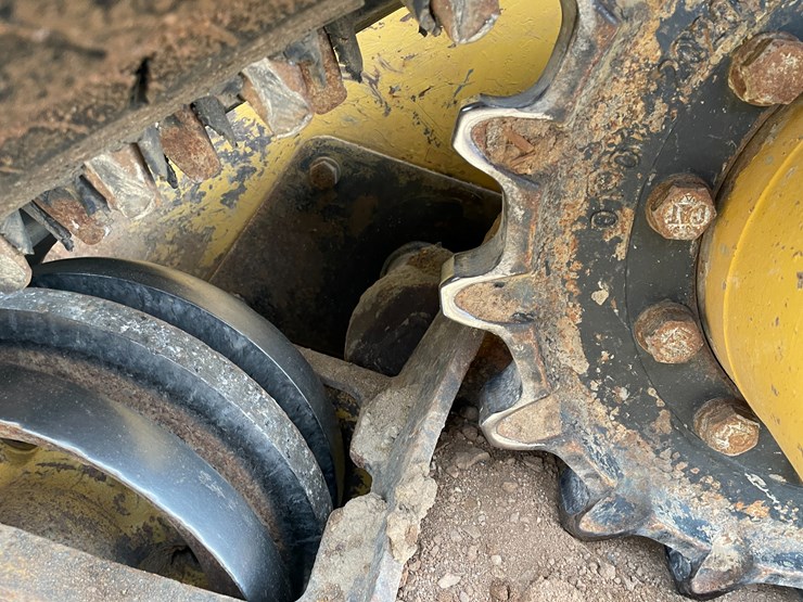 caterpillar-279d-image-42