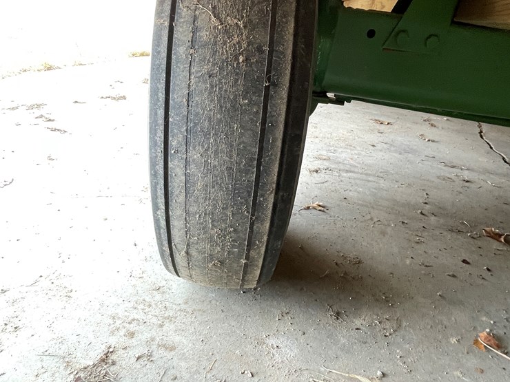 #5915-•-parade-wagon-image-30