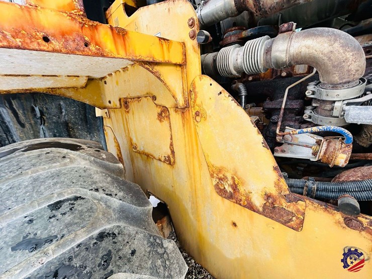 caterpillar-914m-image-70