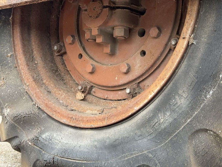 minneapolis-moline-lp-orchard-image-35