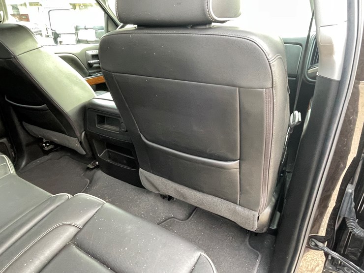 #4000-•-2019-chevy-silverado-high-country-pickup-(has-wi-title)-image-66