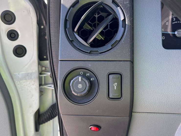 2016-ford-f250-image-16