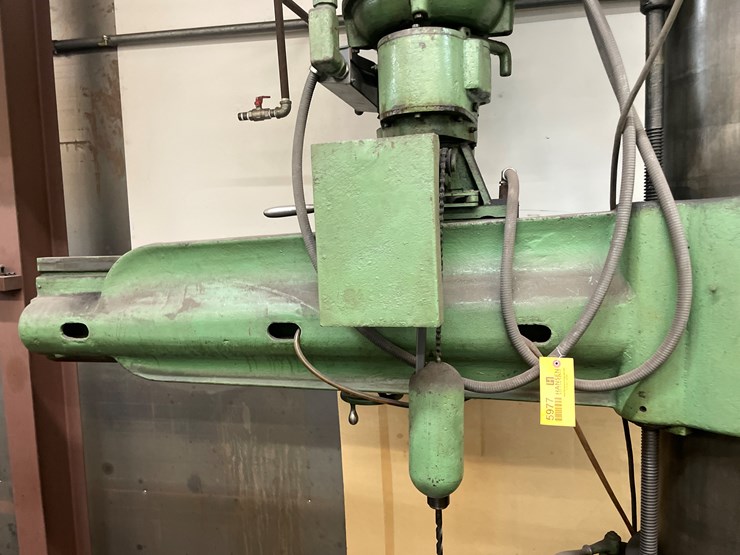 #5977-•-radial-arm-drill-press-image-4