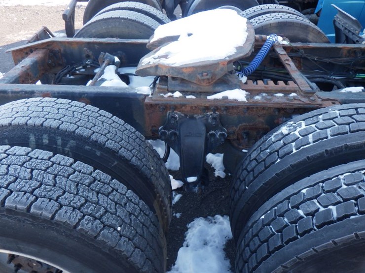 2014-freightliner-cascadia-125-evolution-image-4