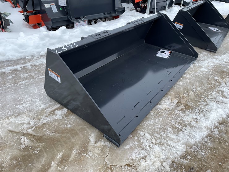 #2343-•-wolverine-universal-mount-track-duty-bucket-image-3