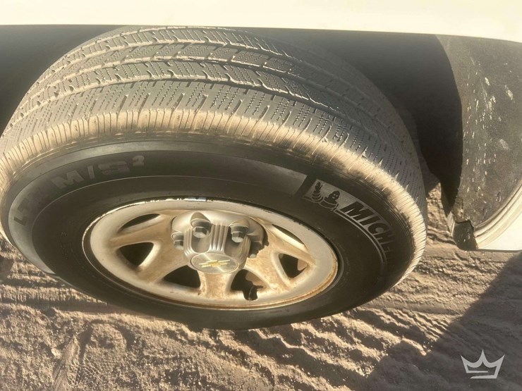 2016-chevrolet-silverado-1500-image-21