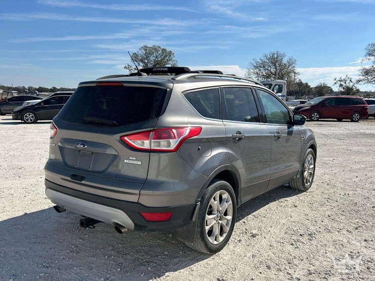 2013-ford-escape-image-3