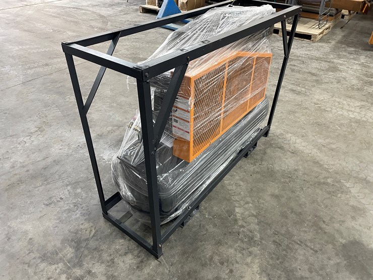 #2301-•-land-honor-40-gallon-2-stage-truck-mounted-air-compressor-image-3