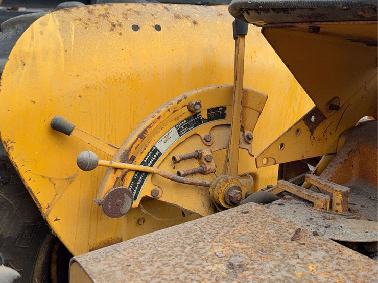 minneapolis-moline-jet-star-3-image-12