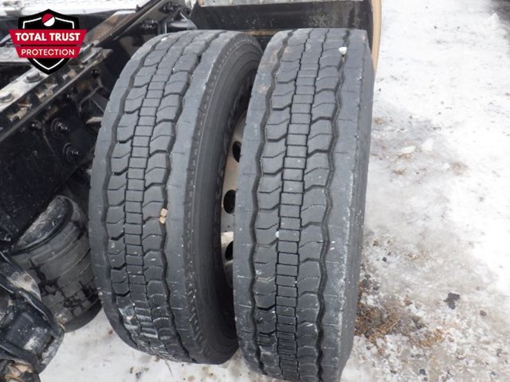 2022-kenworth-t680-image-9