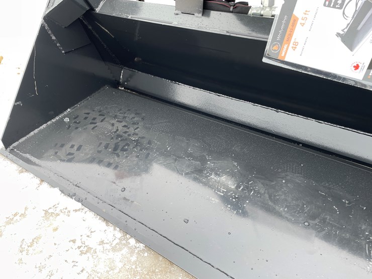 #2364-•-wolverine-mini-skid-steer-combination-bucket-image-12