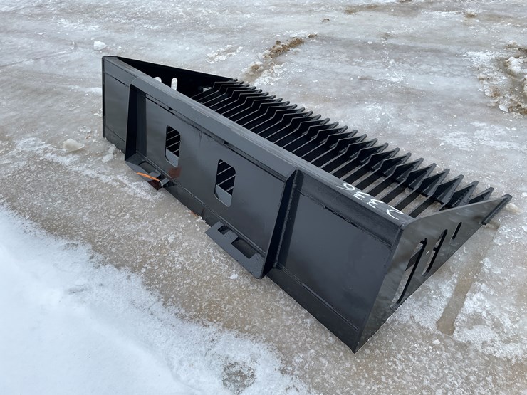 #2336-•-wolverine-skeleton-bucket-image-5